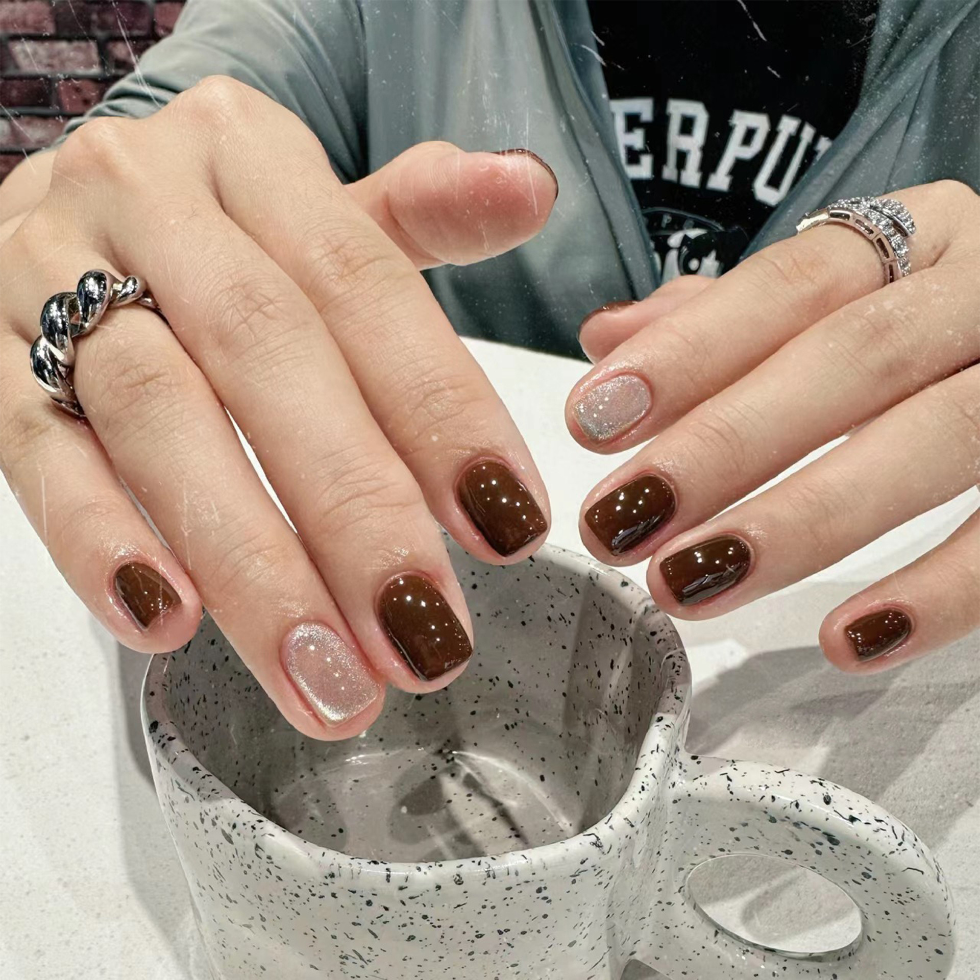 24Pcs Caramel Brown Ombre Glit – Nail Art Elegant Bewertung und Preis